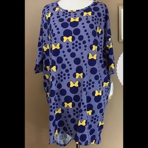 LuLaRoe Disney Irma tunic, Sz Medium